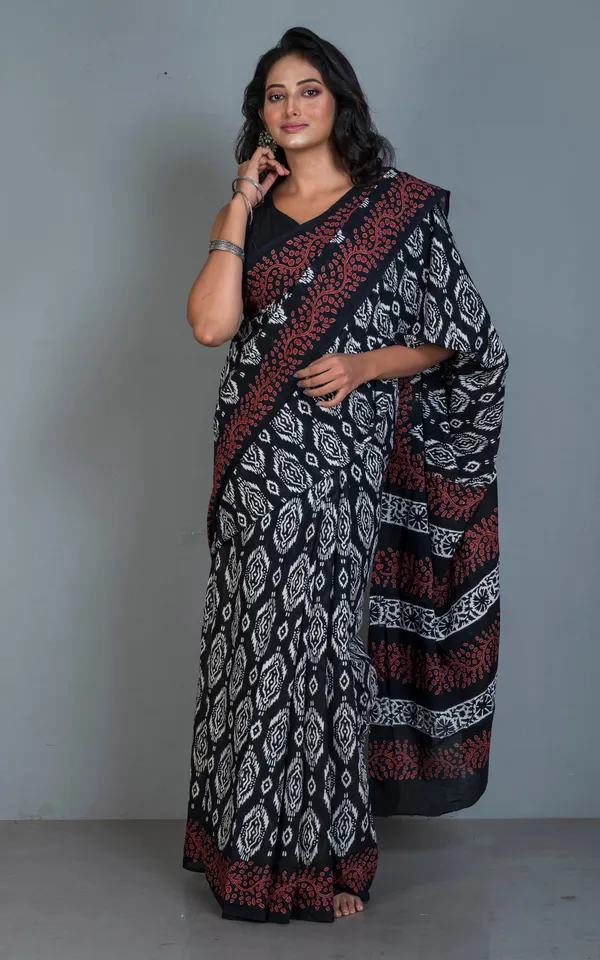 Chunapatti_Block_Printed_Soft_Mulmul_Pure_Cotton_Saree_In_Black_Off_White_And_Brown