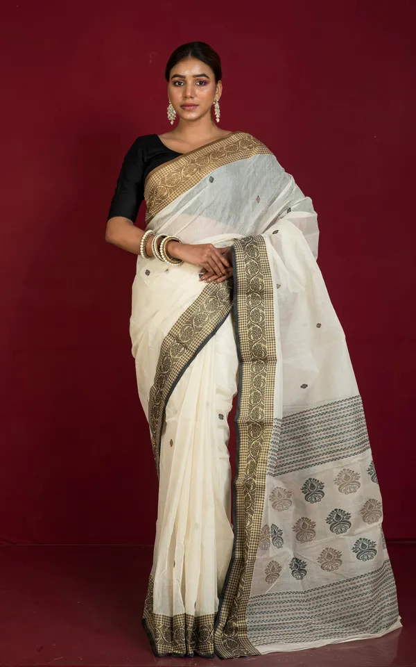 Traditional_Bengal_Tussar_Banarasi_Silk_Saree_In_Off_White_Black_And_Snuff_Brown