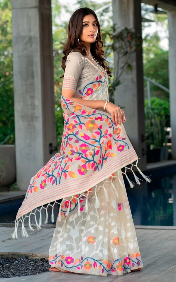 Tantuja_Inspired_Traditional_Woven_Floral_Nakshi_Soft_Jamdani_Saree_In_Parmesan_Off_White_And_Multicolor