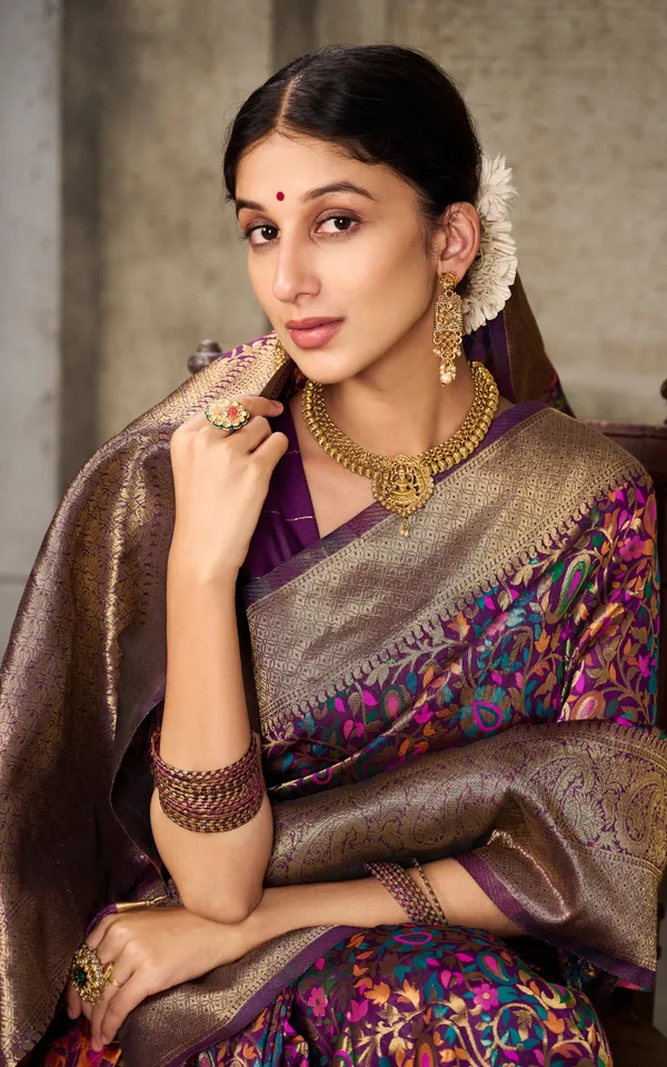 Woven_Pashmina_Silk_Saree_In_Wine_With_Antique_Gold_And_Multicolor_Meenakari_Thread_Work
