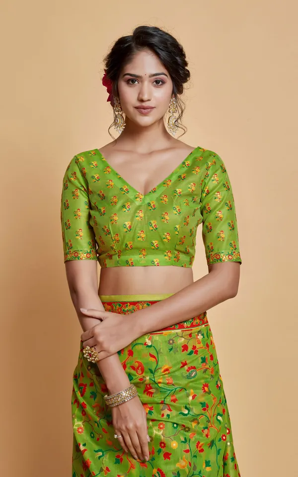 Kashmiri_Modal_Silk_Woven_Kani_Saree_In_Green_Red_And_Multicolor