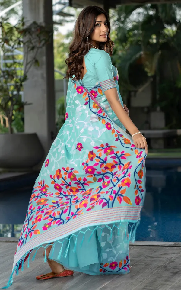 Tantuja_Inspired_Traditional_Woven_Floral_Nakshi_Soft_Jamdani_Saree_In_Sky_Blue_Off_White_Hot_Pink_And_Multicolor