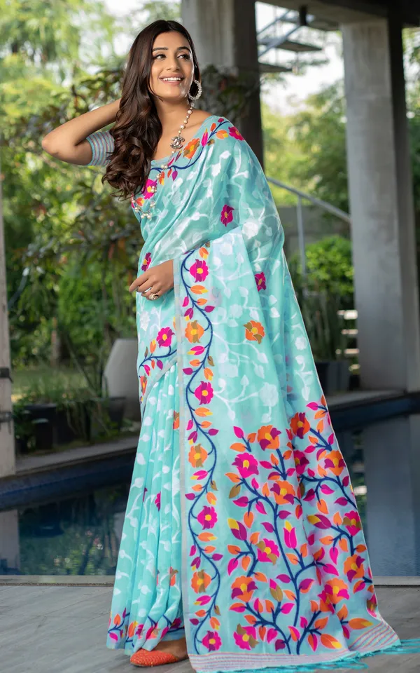 Tantuja_Inspired_Traditional_Woven_Floral_Nakshi_Soft_Jamdani_Saree_In_Sky_Blue_Off_White_Hot_Pink_And_Multicolor