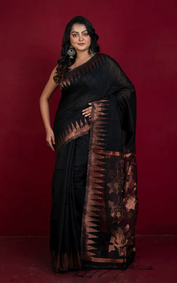 Crowned_Temple_Border_Matka_Tussar_Silk_Jamdani_Saree_In_Black_And_Copper_Zari_Work