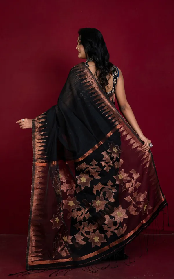Crowned_Temple_Border_Matka_Tussar_Silk_Jamdani_Saree_In_Black_And_Copper_Zari_Work