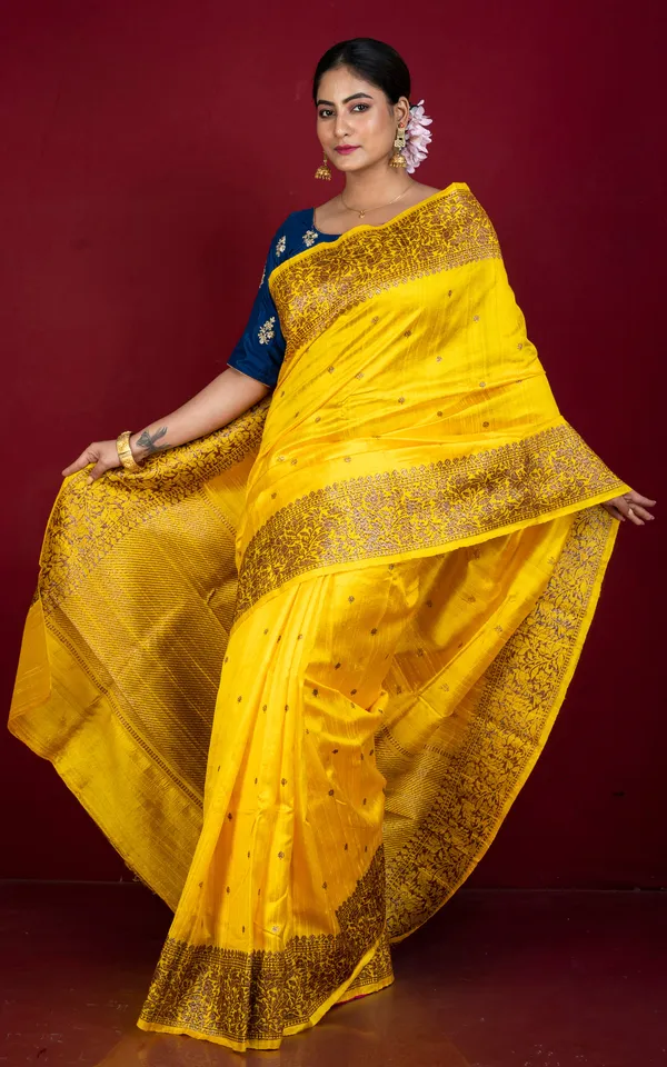 Hand_Woven_Dupion_Tussar_Raw_Silk_Saree_In_Golden_Yellow_And_Antique_Golden
