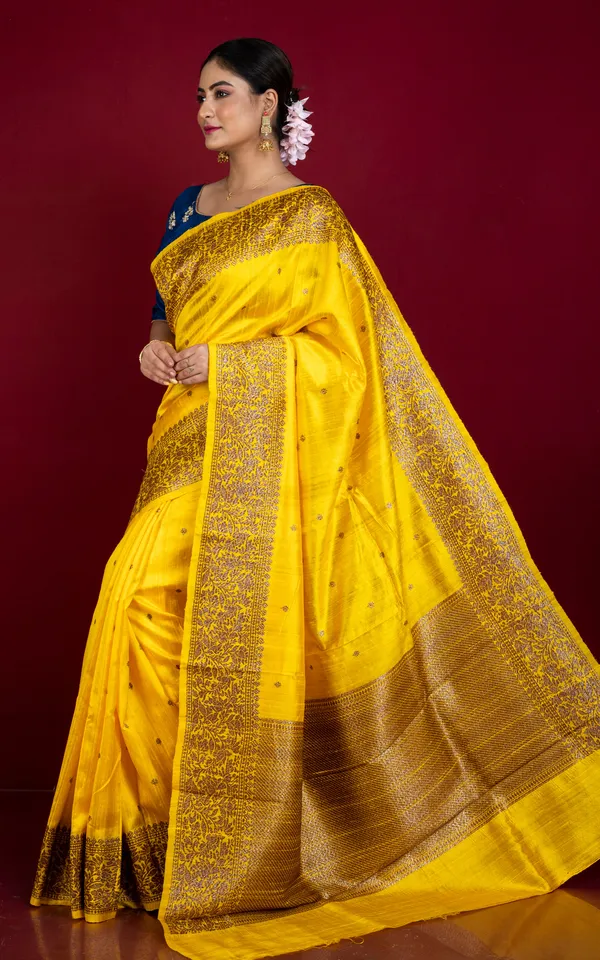 Hand_Woven_Dupion_Tussar_Raw_Silk_Saree_In_Golden_Yellow_And_Antique_Golden