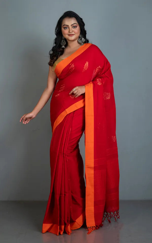 Hand_Woven_Poth_Soft_Cotton_Saree_In_Crimson_Red_Gold_And_Orange