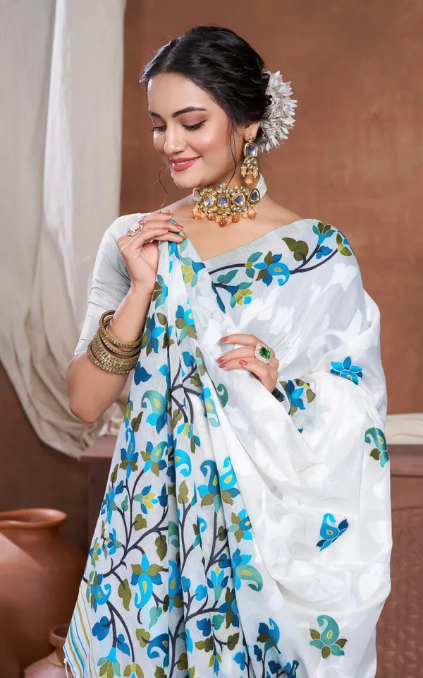 Meenakari_Inspired_Traditional_Woven_Floral_Nakshi_Soft_Jamdani_Saree_In_White_Blue_Green_And_Multicolor