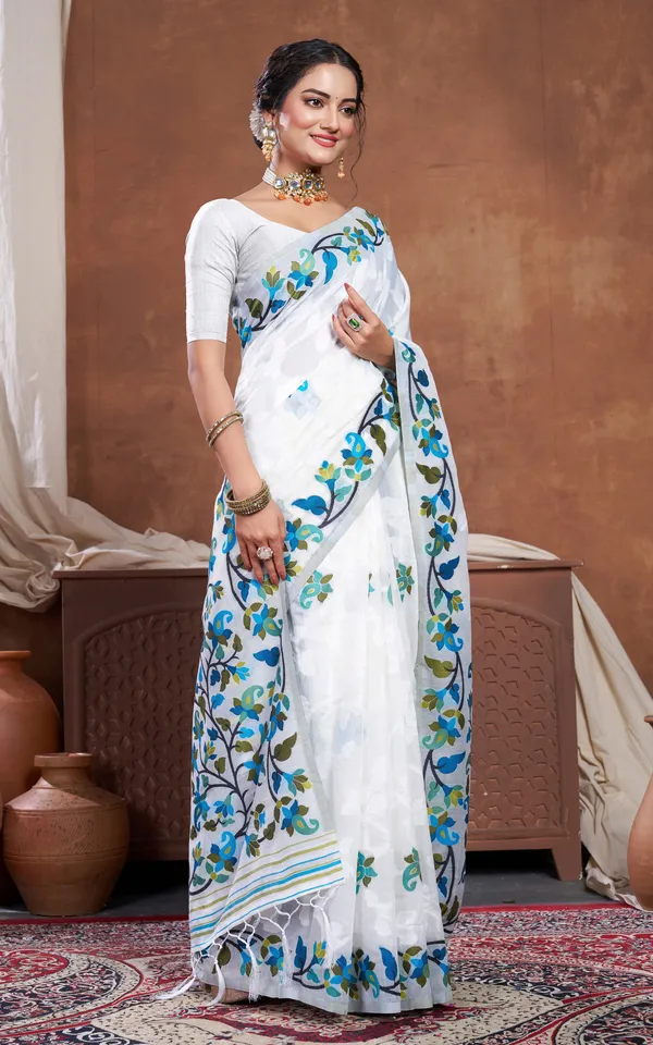 Meenakari_Inspired_Traditional_Woven_Floral_Nakshi_Soft_Jamdani_Saree_In_White_Blue_Green_And_Multicolor