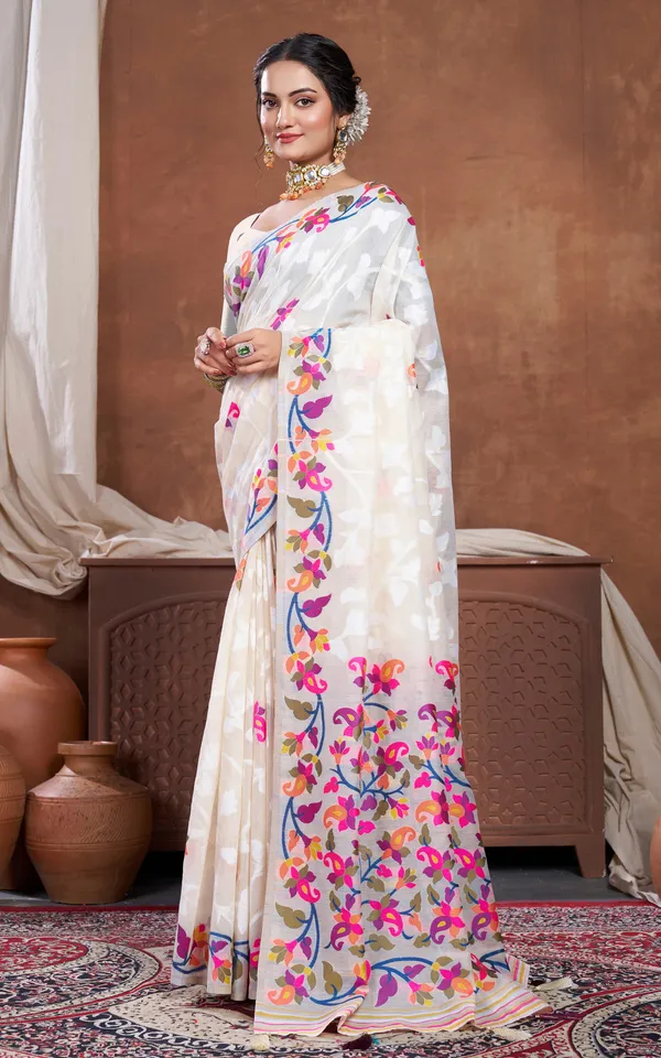 Meenakari_Inspired_Traditional_Woven_Floral_Nakshi_Soft_Jamdani_Saree_In_Cream_Off_White_And_Multicolor