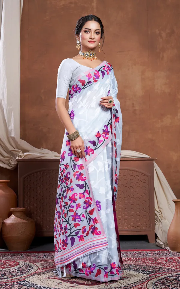 Meenakari_Inspired_Traditional_Woven_Floral_Nakshi_Soft_Jamdani_Saree_In_Light_Gray_Off_White_And_Multicolor