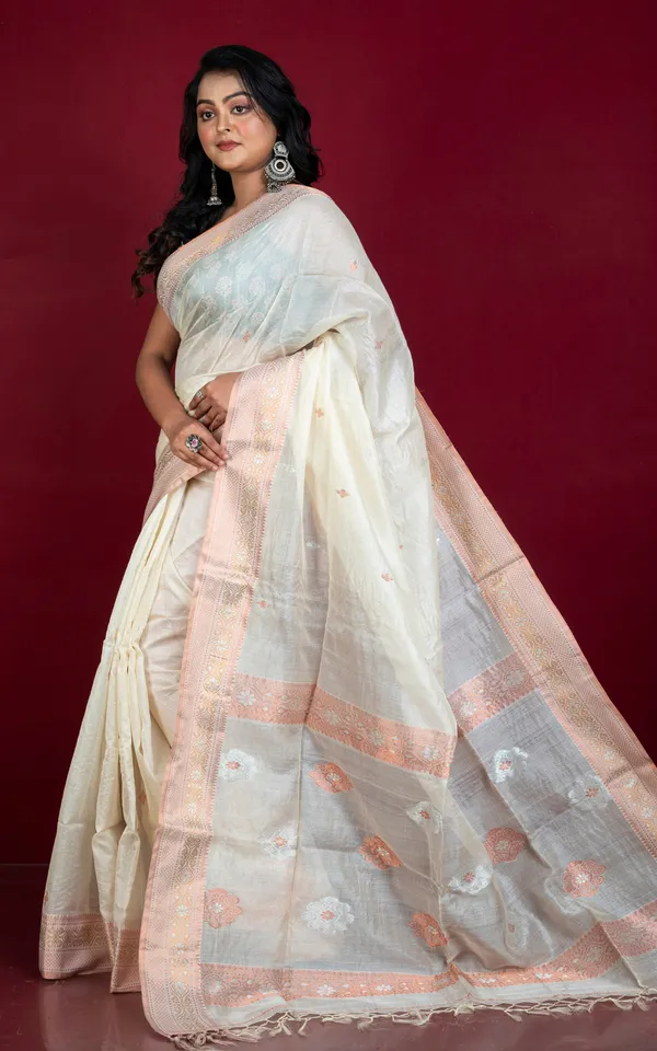 Premium_Quality_Tussar_Silk_Bomkai_Saree_In_Cream_With_Copper_And_Silver_Zari_Nakshi_Work