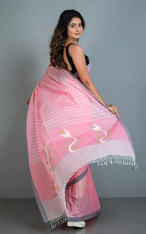 Woven_Khes_Work_Authentic_Khaddar_Cotton_Jamdani_Saree_In_Lemonade_Pink_Off_White_Grey_And_Green