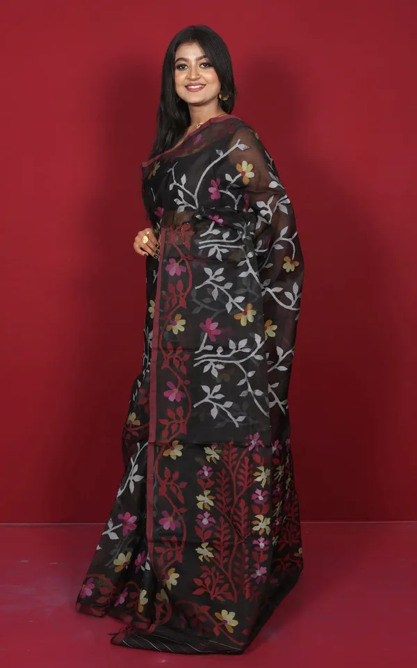 Premium_Quality_Jangla_Jaal_Work_Muslin_Silk_Dhakai_Jamdani_Saree_In_Black_Red_White_And_Multicolor_Thread_Work