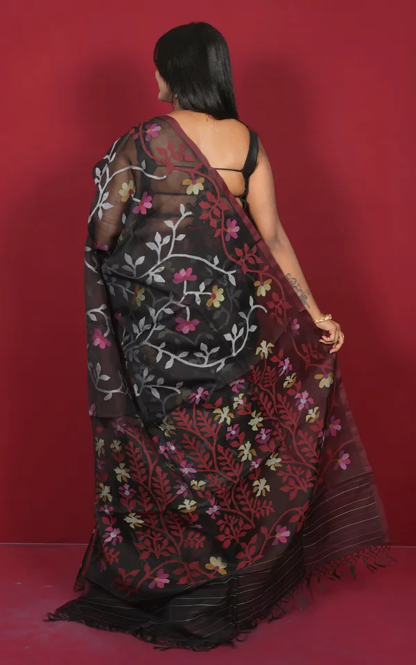 Premium_Quality_Jangla_Jaal_Work_Muslin_Silk_Dhakai_Jamdani_Saree_In_Black_Red_White_And_Multicolor_Thread_Work