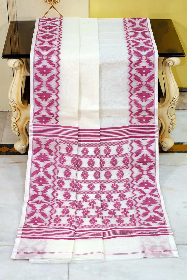 Designer_Body_Plain_With_Woven_Jamdani_Border_And_Pallu_Cotton_Muslin_Saree_In_Off_White_And_Magenta