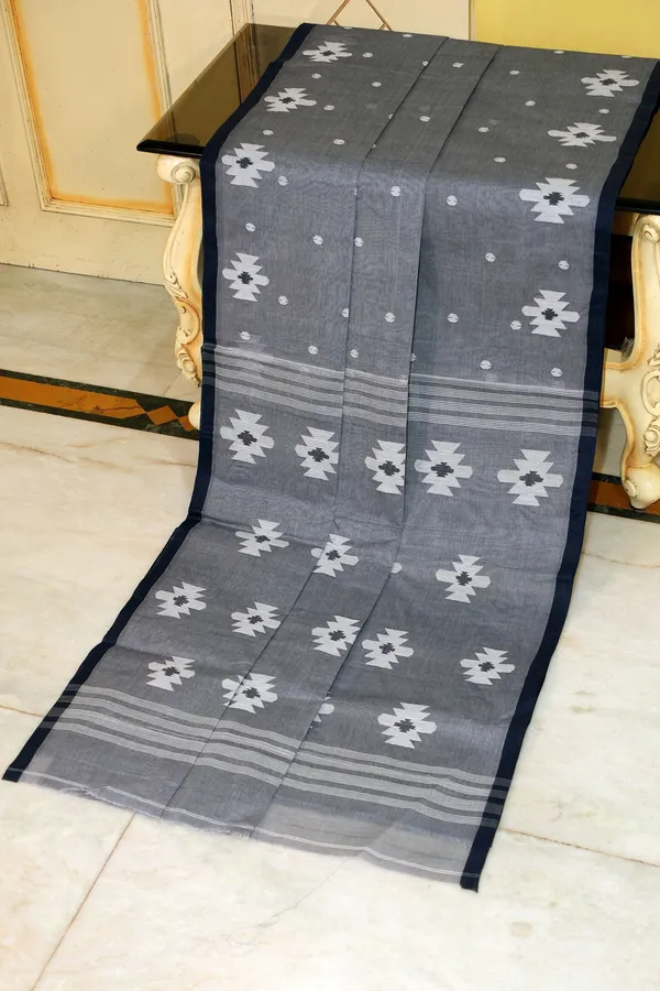 Designer_Poth_Cotton_Jamdani_Saree_In_Steel_Grey_Off_White_And_Black