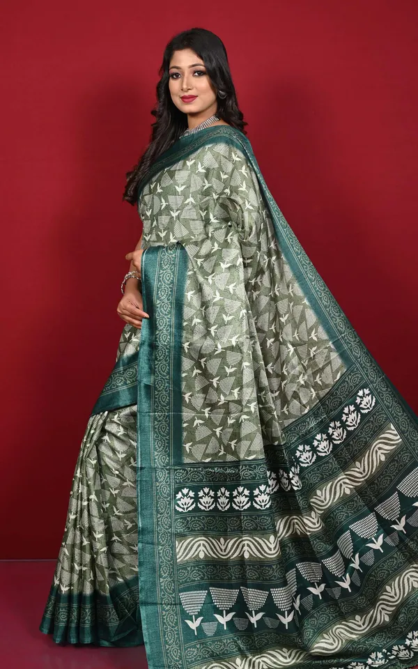 Printed_Soft_Semi_Ghicha_Silk_Saree_In_Basil_Green_And_Off_White