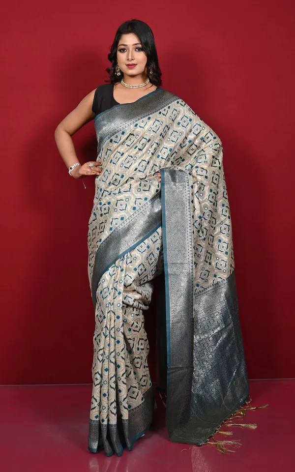 Designer_Brocade_Jute_Katan_Silk_Saree_In_Soap_Stone_Beige_And_Dark_Teal