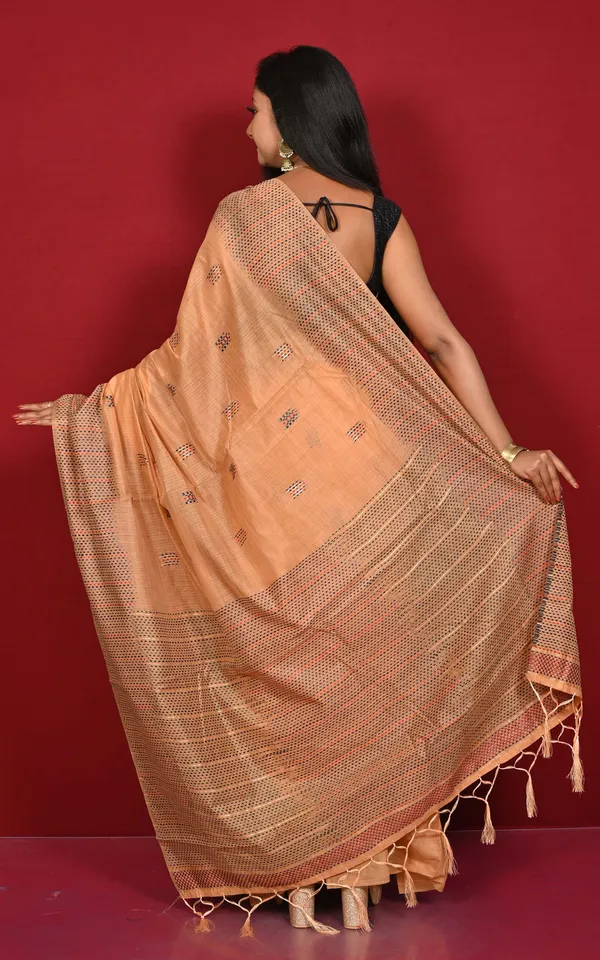 Semi_Moonga_Silk_Kantha_Stitch_Machine_Embroidery_Work_Saree_In_Fawn_Brown_And_Dark_Slate_Grey_Thread_Work