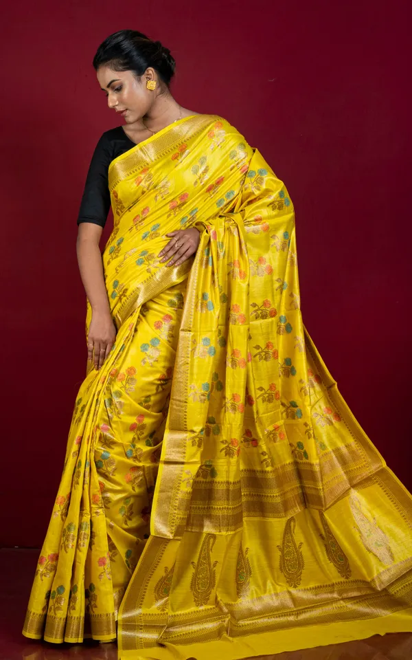 Hand_Woven_Pure_Moonga_Tussar_Banarasi_Silk_Saree_In_Yellow_Antique_Golden_And_Multicolor