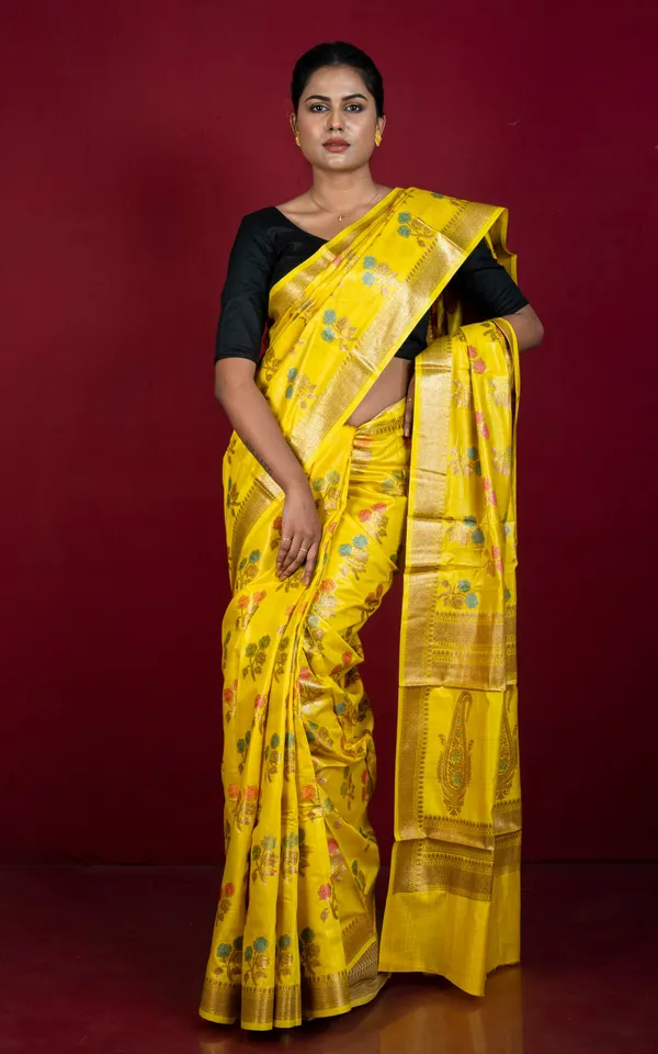 Hand_Woven_Pure_Moonga_Tussar_Banarasi_Silk_Saree_In_Yellow_Antique_Golden_And_Multicolor