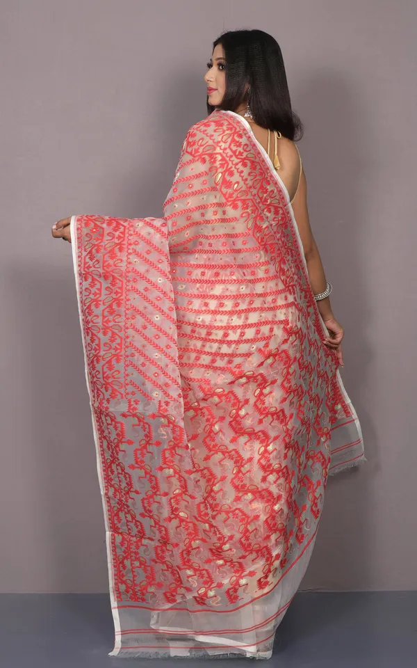 Soft_Muslin_Silk_Jamdani_Saree_In_Off_White_Red_And_Water_Golden_Zari_Work