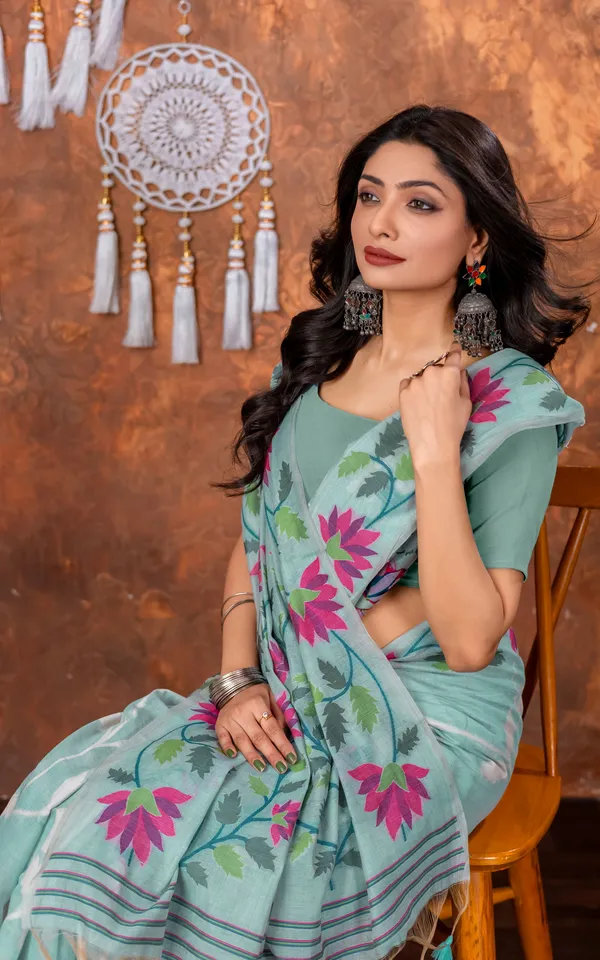 Traditional_Floral_Nakshi_Skirt_Work_Soft_Jamdani_Saree_In_Pastel_Blue_Off_White_And_Multicolor