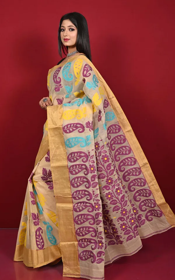 Hand_Woven_Paisley_Nakshi_Motif_Dhakai_Jamdani_Saree_In_Beige_Purple_Azure_And_Yellow