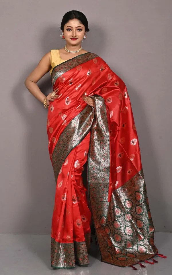 Traditional_Nakshi_Motif_Work_Softy_Katan_Silk_Saree_In_Tomato_Red_And_Deep_Bottle_Green