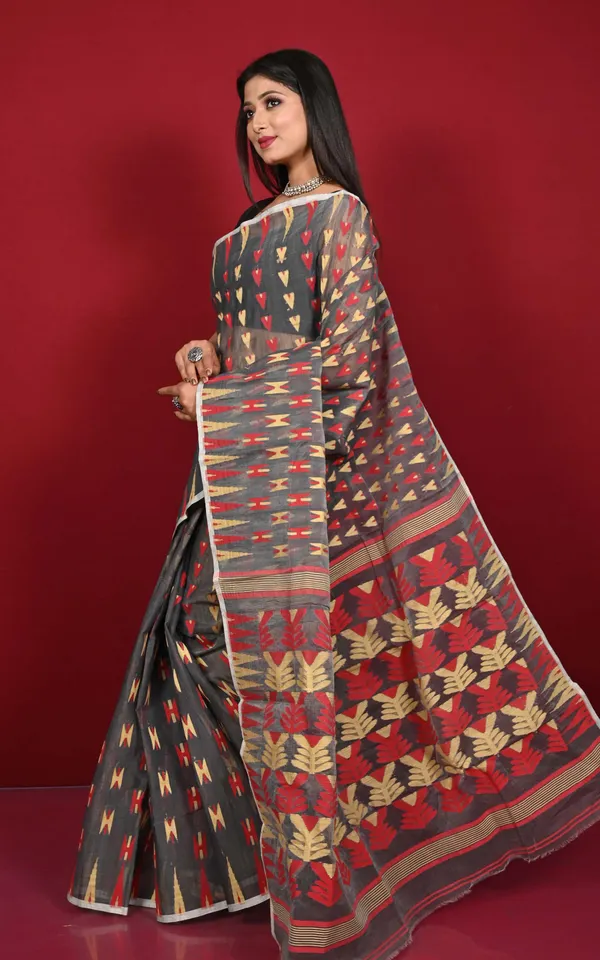 Crowned_Temple_Border_Hand_Woven_Geometric_Nakshi_Butta_Work_Cotton_Muslin_Jamdani_Saree_In_Gray_Parmesan_And_Red