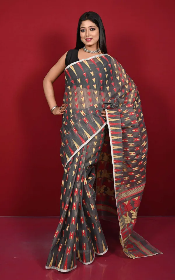 Crowned_Temple_Border_Hand_Woven_Geometric_Nakshi_Butta_Work_Cotton_Muslin_Jamdani_Saree_In_Gray_Parmesan_And_Red