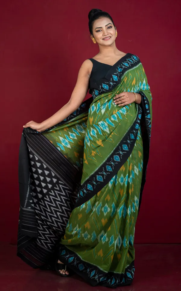 Soft_Mercerized_Cotton_Ikkat_Pochampally_Saree_In_Olive_Green_Black_And_Off_White