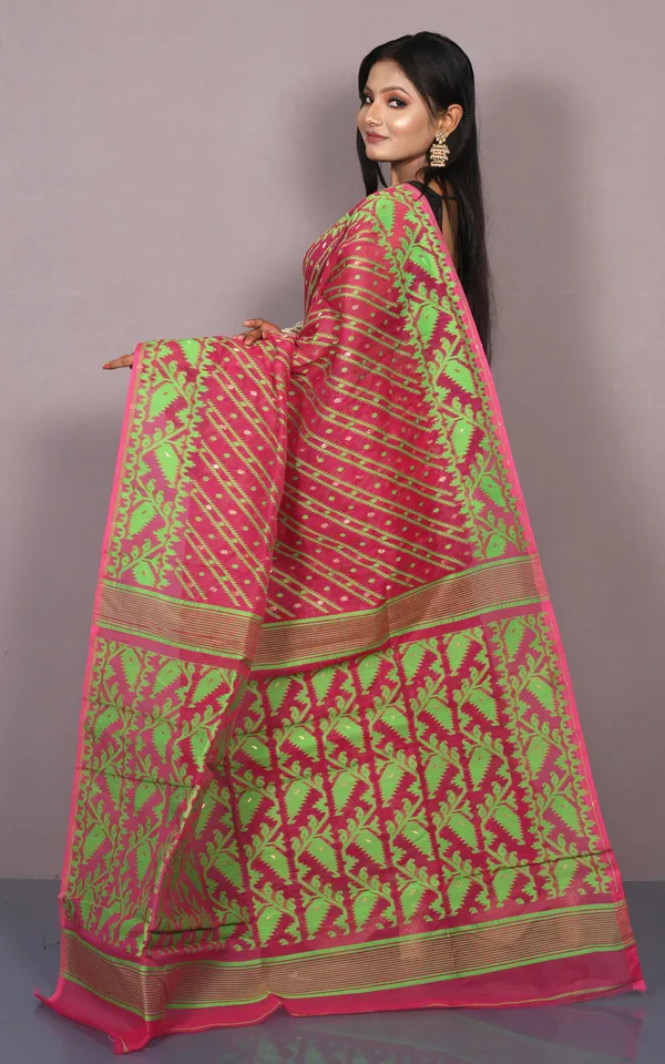 Traditional_Karat_Nakshi_Work_Cotton_Muslin_Soft_Jamdani_Saree_In_Rani_And_Green