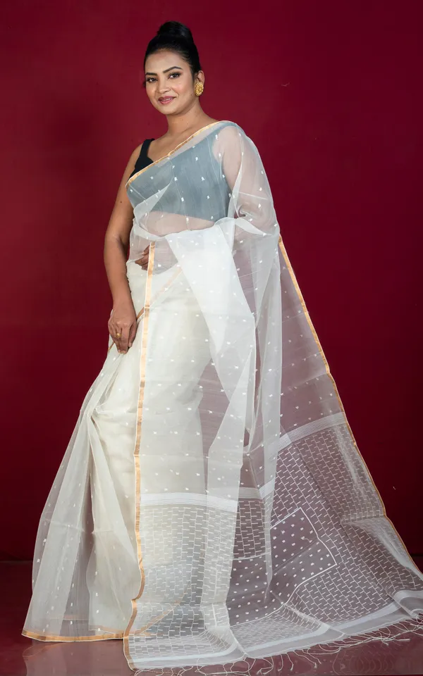 Hand_Woven_Satin_Silk_Slim_Border_Solapuri_Soft_Muslin_Silk_Jamdani_Saree_In_Off_White_White_And_Golden