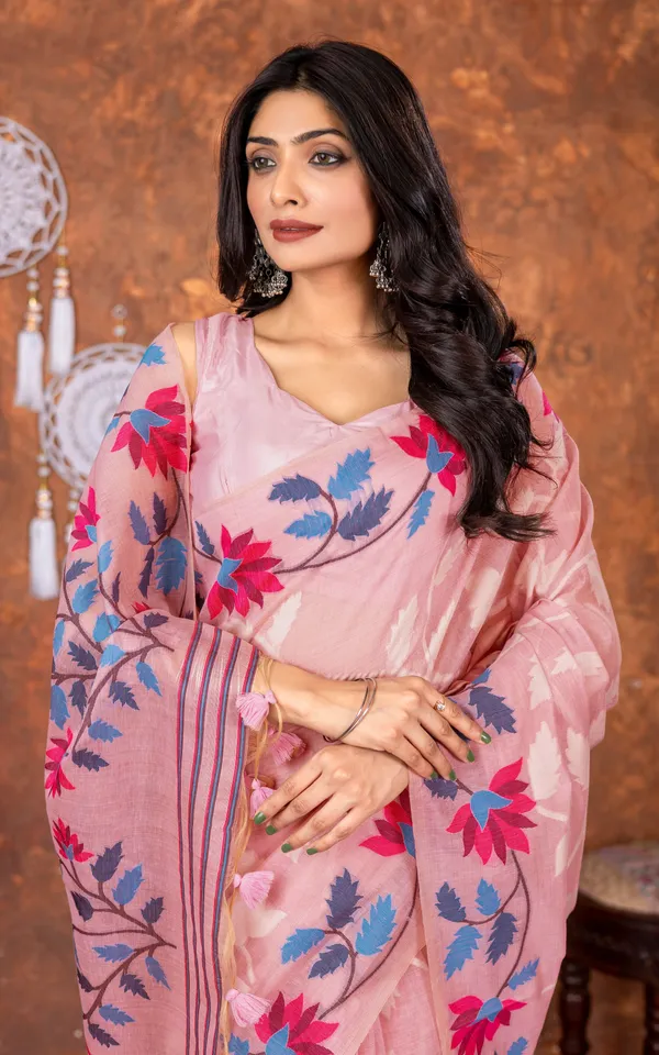 Traditional_Floral_Nakshi_Skirt_Work_Soft_Jamdani_Saree_In_Pastel_Pink_Off_White_And_Multicolor