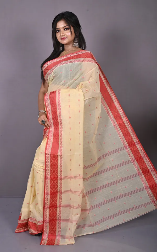 Thread_Nakshi_Woven_Work_Bengal_Tangail_Hazar_Butti_Cotton_Saree_In_Beige_And_Red