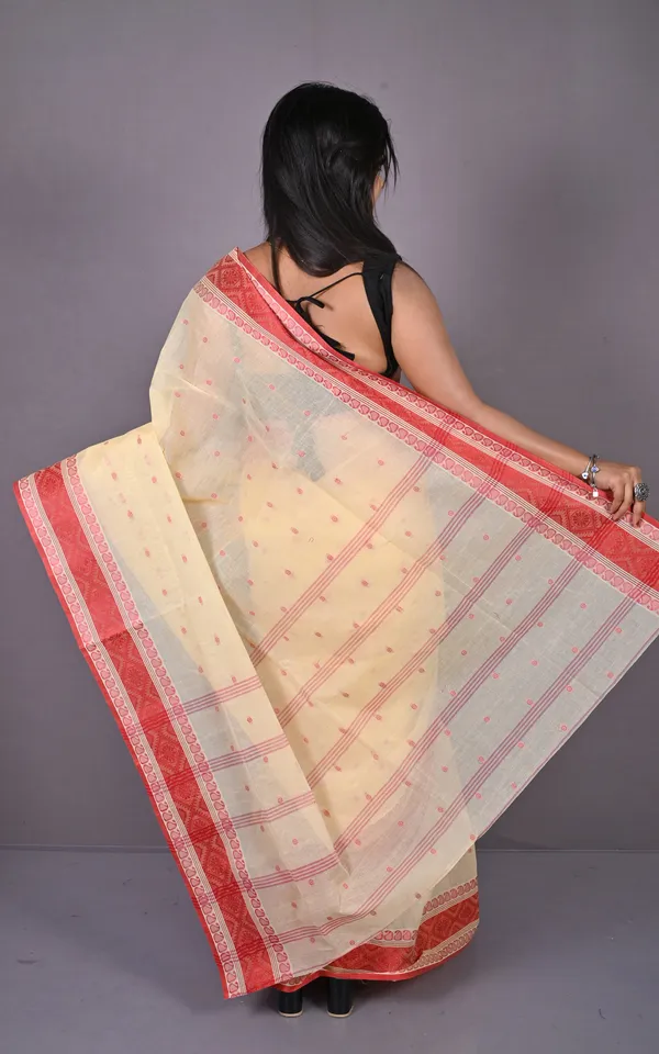Thread_Nakshi_Woven_Work_Bengal_Tangail_Hazar_Butti_Cotton_Saree_In_Beige_And_Red