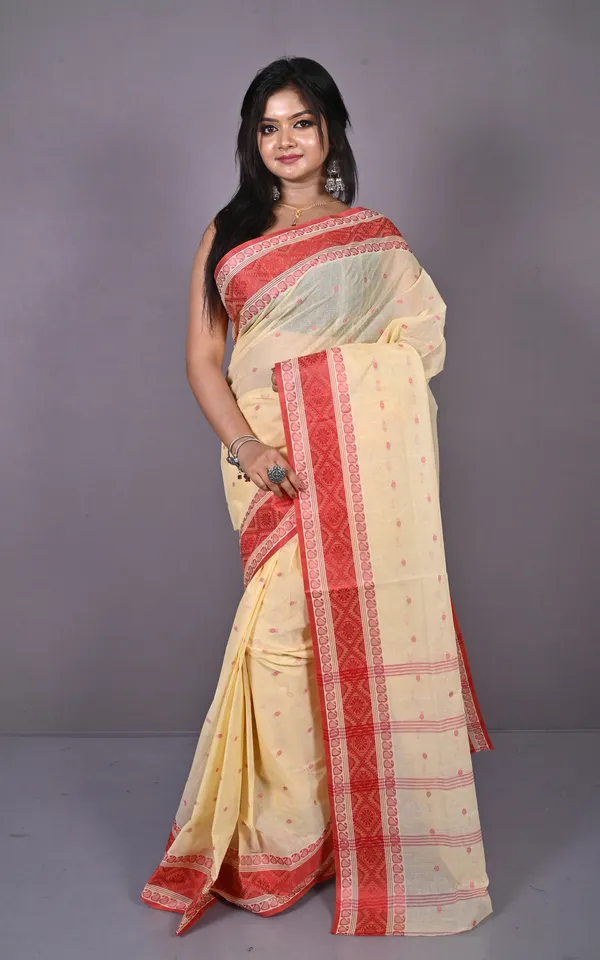 Thread_Nakshi_Woven_Work_Bengal_Tangail_Hazar_Butti_Cotton_Saree_In_Beige_And_Red