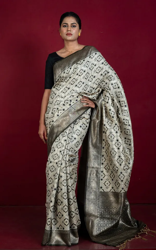 Designer_Brocade_Jute_Katan_Silk_Saree_In_Soap_Stone_Beige_And_Black