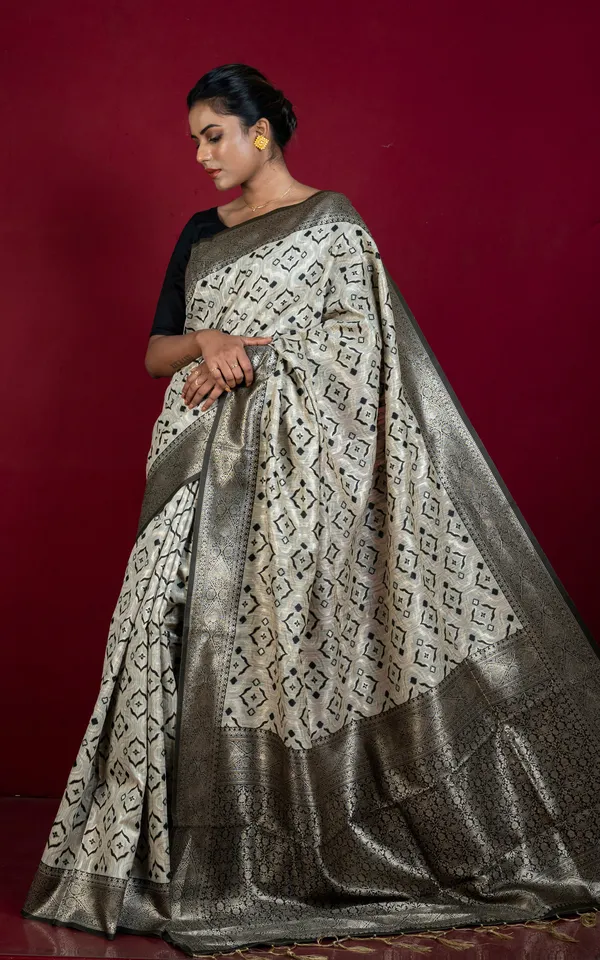 Designer_Brocade_Jute_Katan_Silk_Saree_In_Soap_Stone_Beige_And_Black