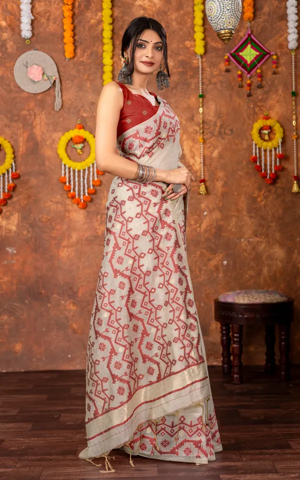 Tantuja_Inspired_Traditional_Karat_Needle_Nakshi_Jaal_Work_Soft_Jamdani_Saree_In_Beige_Red_And_Matte_Golden