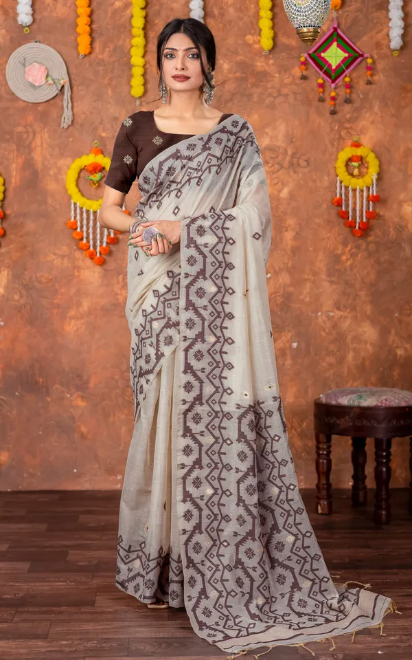 Tantuja_Inspired_Traditional_Karat_Needle_Nakshi_Jaal_Work_Soft_Jamdani_Saree_In_Beige_Chocolate_Brown_And_Matte_Golden