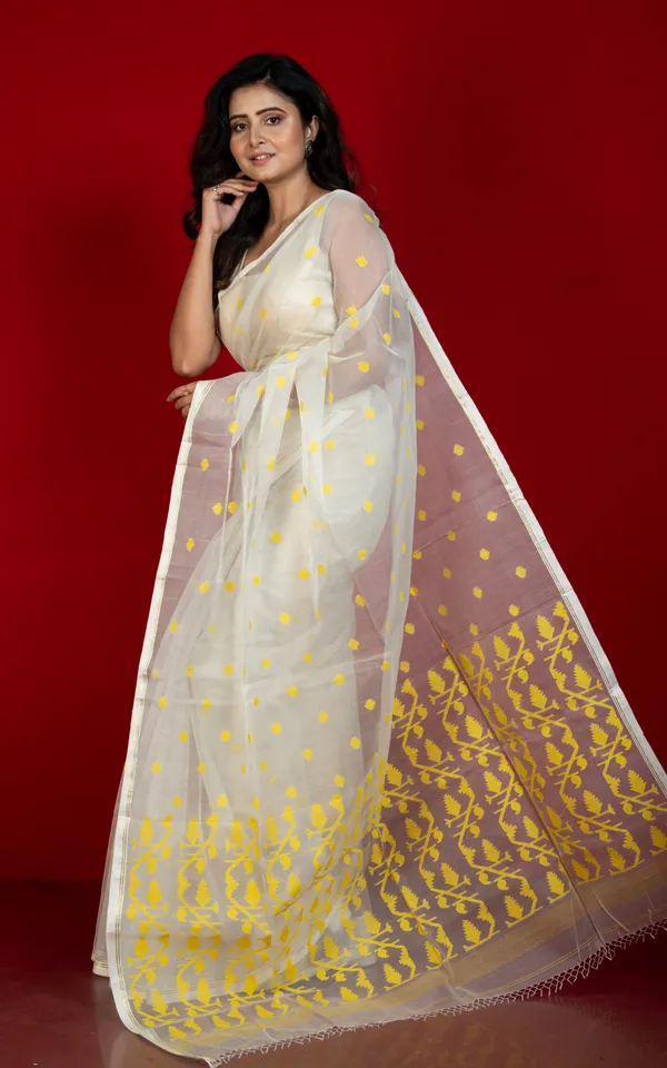 Hand_Woven_Satin_Silk_Slim_Border_Solapuri_Soft_Muslin_Silk_Jamdani_Saree_With_Needle_Karat_Pallu_In_Off_White_Bright_Yellow_And_Golden