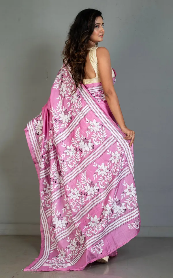 Hand_Embroidery_Blended_Silk_Kantha_Work_Saree_In_Pink_Off_White_And_Black_Thread_Work