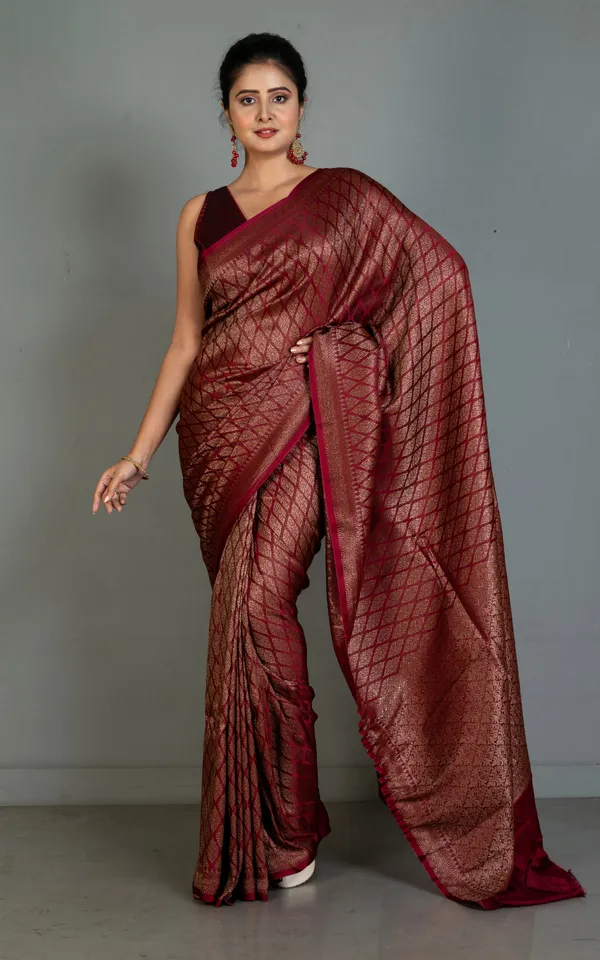 Brocade_Mashru_Katan_Banarasi_Silk_Saree_In_Maroon_And_Antique_Gold