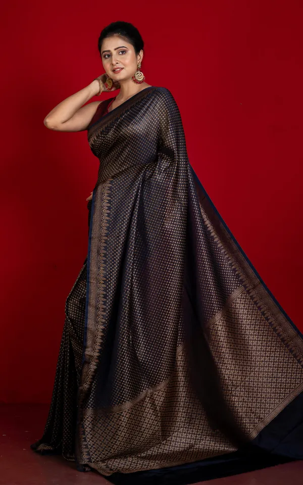 Brocade_Mashru_Katan_Banarasi_Silk_Saree_In_Black_And_Antique_Gold