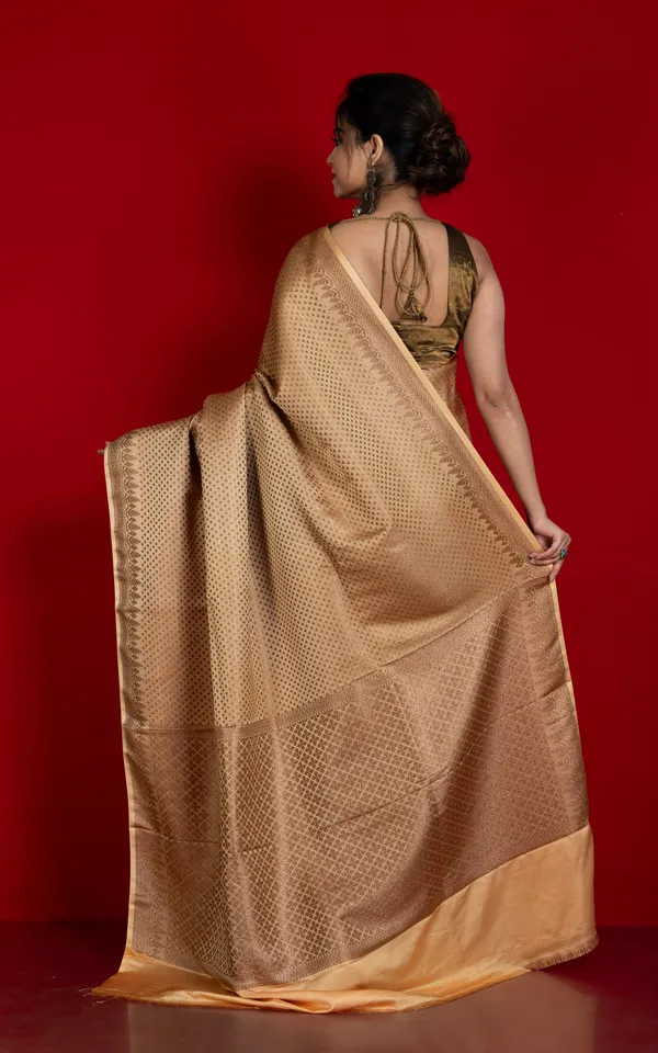 Brocade_Mashru_Katan_Banarasi_Silk_Saree_In_Burly_Wood_And_Antique_Gold