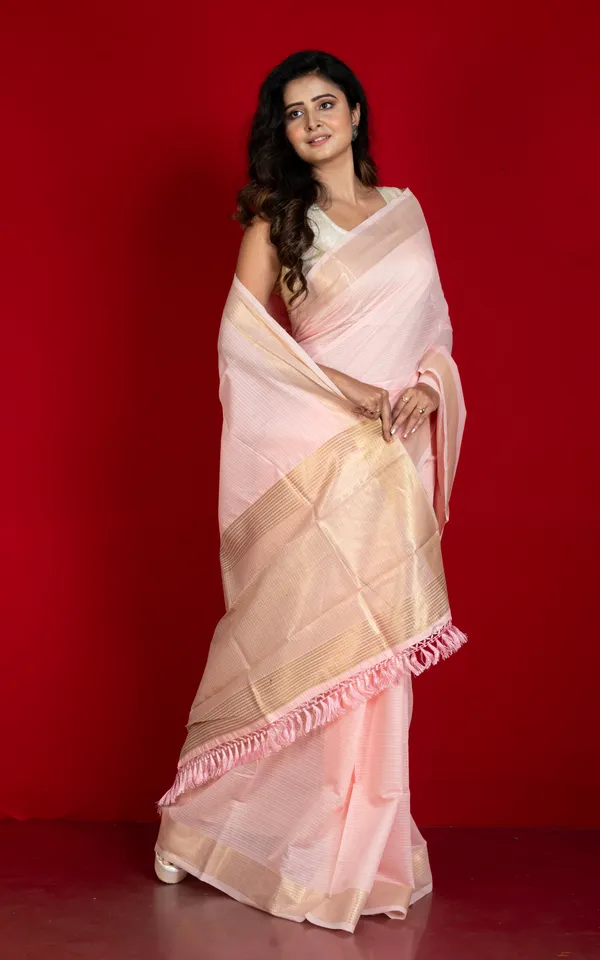 Soft_Cotton_Chanderi_Chain_Stitch_Thread_Work_Saree_In_Dawn_Pink_Off_White_And_Matte_Golden